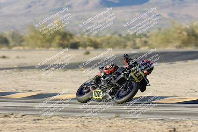 media/Dec-07-2025-CVMA (Sun) [[3e7d2de5dc]]/Race 18-Formula Twins-Formula 40 UL/